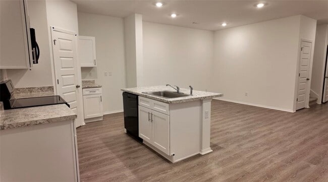 Photo - 6705 SW Dignity Ave