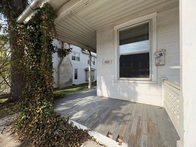Photo - 539 S Market St Unit 539