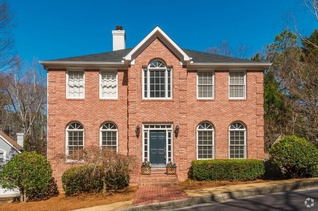 Building Photo - 1231 Wildcliff Cir Rental