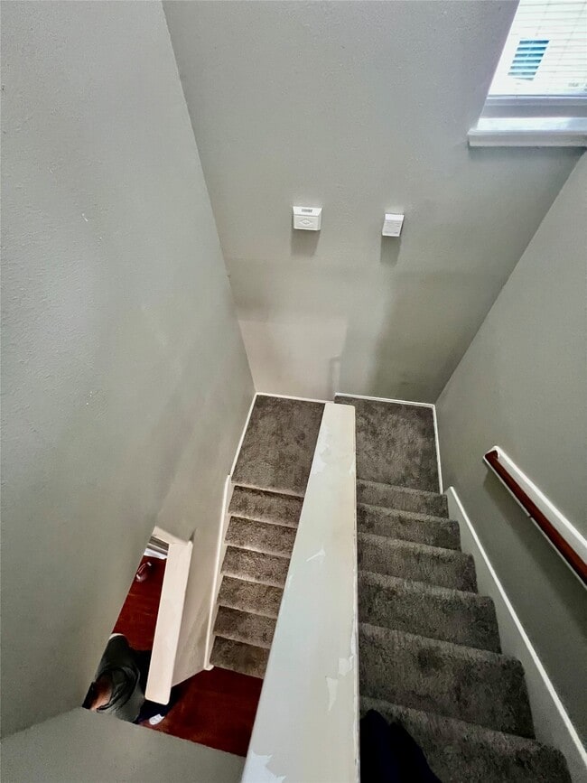 Photo - 9610 Serenata Ct