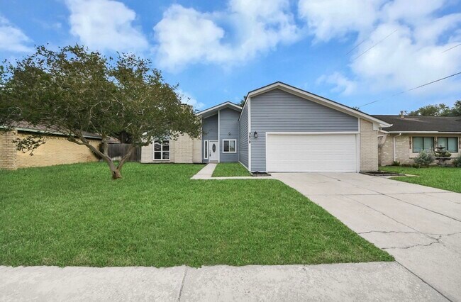 Photo - 9638 Ravensworth Dr