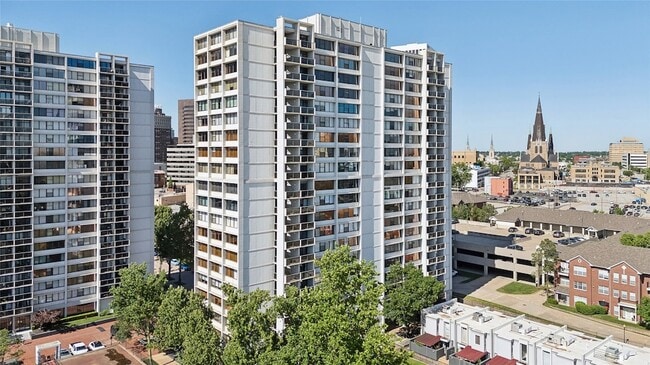 Photo - 410 W 7th St Unit 1229