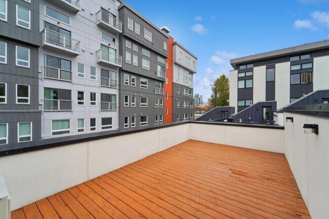 Photo - 2 bedroom in Seattle WA 98122