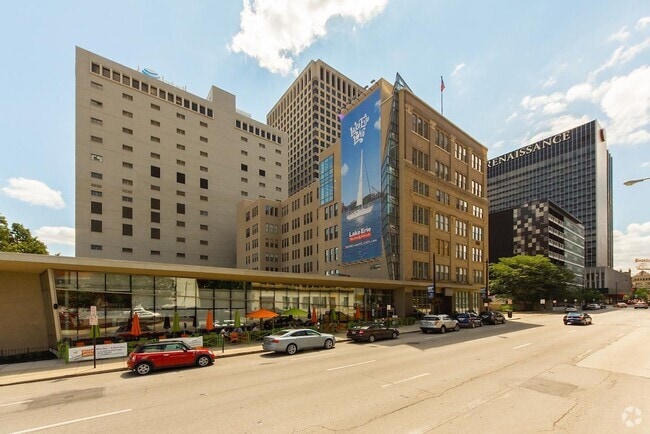 Building Photo - 110 N 3rd St Unit #608 Rental