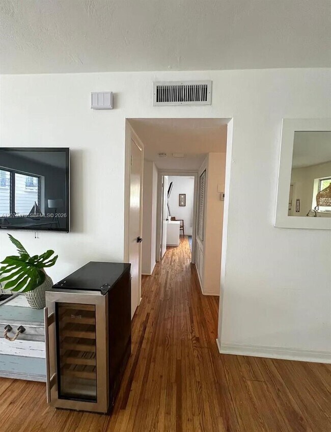 1135 101st St Unidad 4