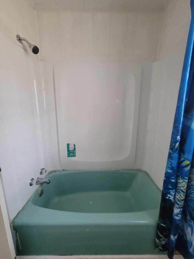 Photo - 2/1 located in Leakesville