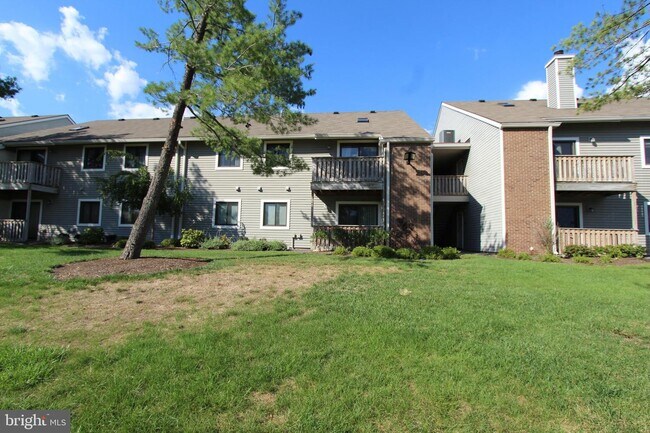Building Photo - 208 Ravens Crest Dr Unit 208 Rental