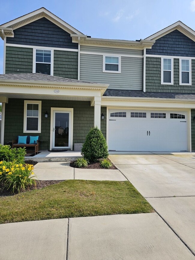 Building Photo - 1949 Bexley Ln