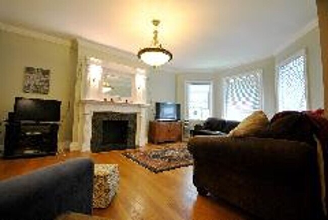 Photo - Renovated Brookline 3 Bed/2 Bath Duplex in Washington Square on Addington Rd.  Sept 1st, NO FEE