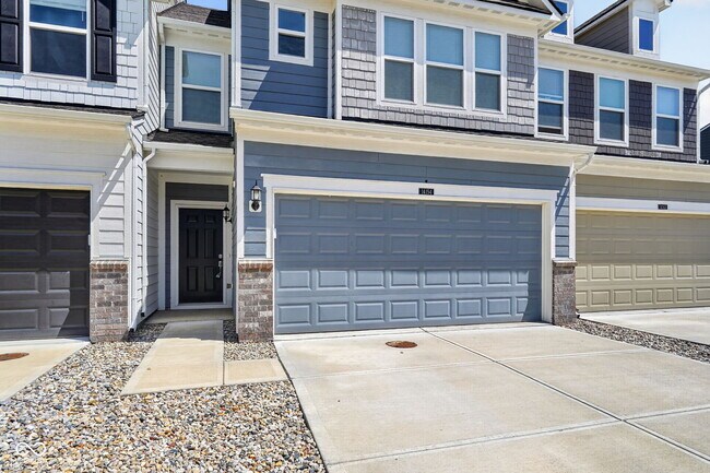 Photo - 14154 Tenbury Wy