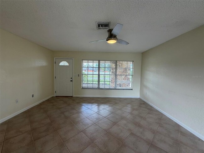 Photo - 8531 W Sydney Ave