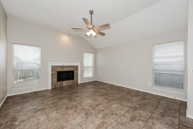 2805 St Croix Ave