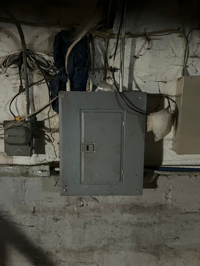 Photo - 335 N Fairmont Ave