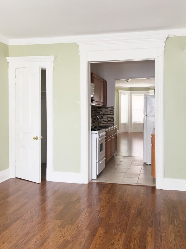 Photo - 578 Macon St