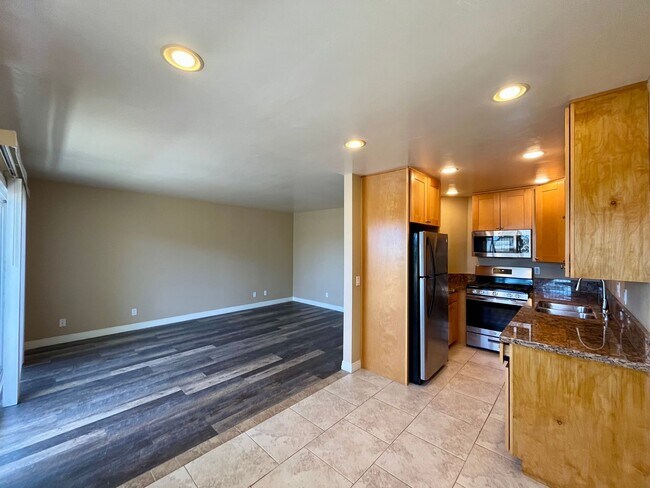 2174 Montgomery Ave Unit 2174-A
