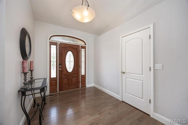 Photo - 437 Marbleton Cir