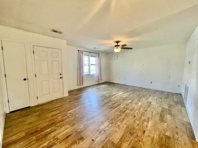 Photo - 214 Beaver St Unit B