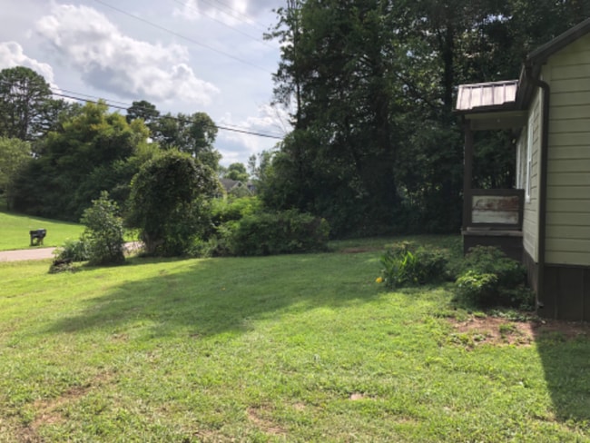 Photo - 7628 Sevierville Pike