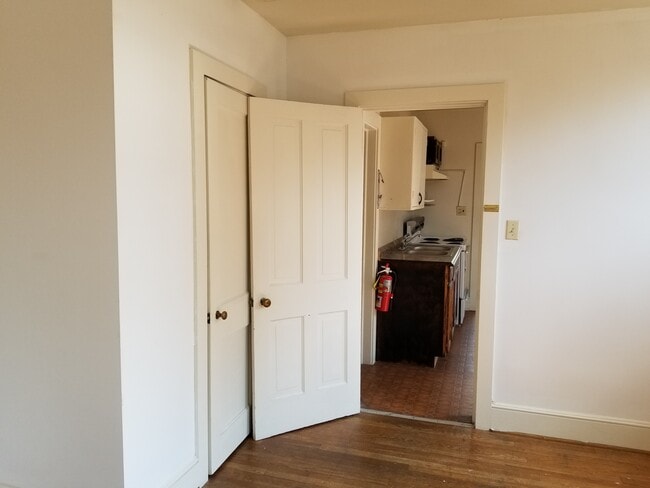 Photo - 583 Pleasant St. Unit 3