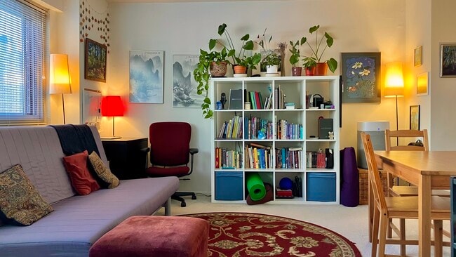 Building Photo - 2101 Chestnut St Unit 807