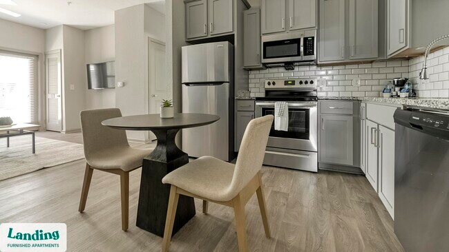 Photo - 7116 Finn Hall Ave Apartamento Unidad 12-107.1410271