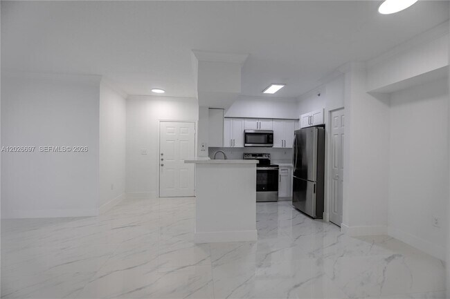 Photo - 11730 SW 2nd St Unit 12103