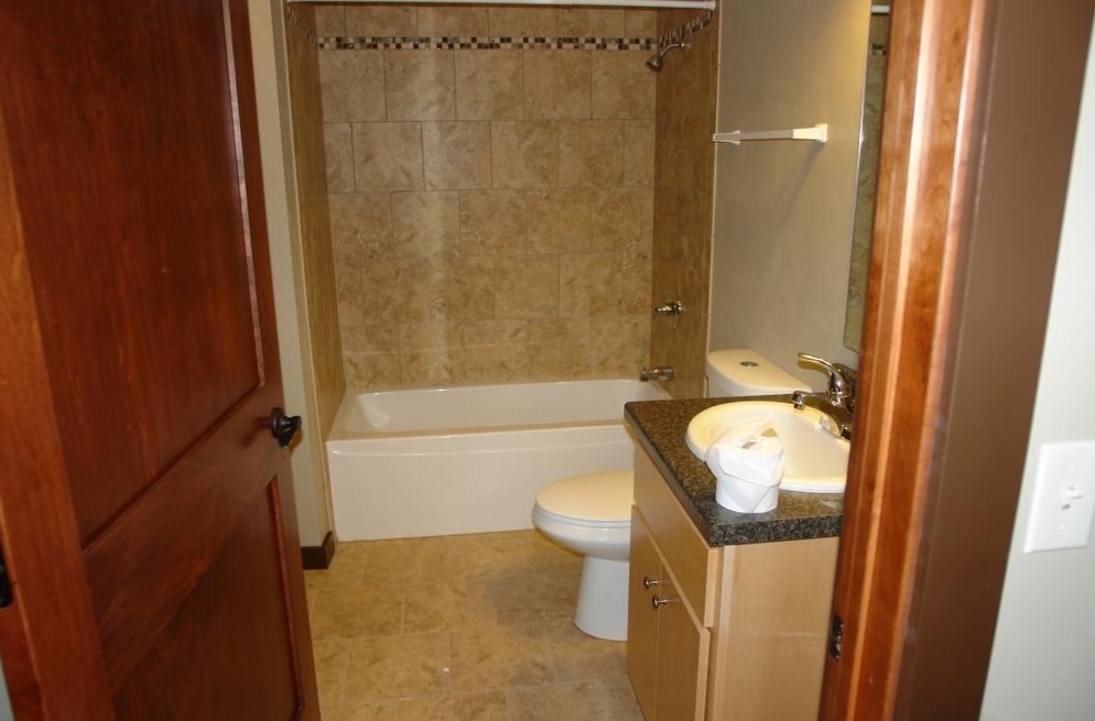 Photo - Platten Place Apartments
