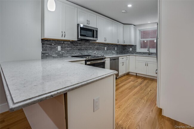 Photo - 16 S Division St Unidad 2A