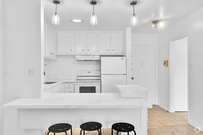 Building Photo - 320 S Gramercy Pl Unit 302 Rental