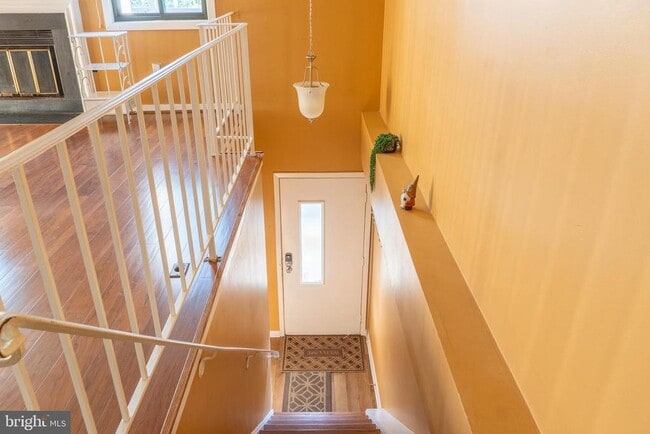 Building Photo - 9804 Hellingly Pl Unit 103