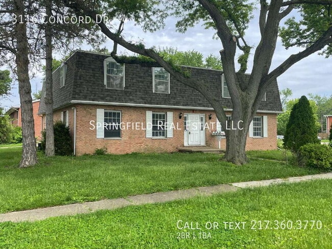 Building Photo - 3116 Concord Dr Unit 4