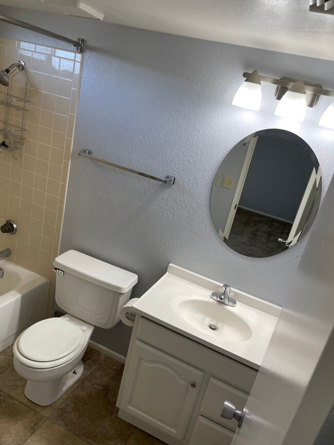 Photo - 10421 W Puget Ave