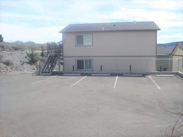 Photo - 2 Bedroom 1 Bath Duplex