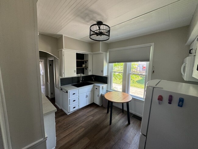 Photo - 109 E. 15th Street