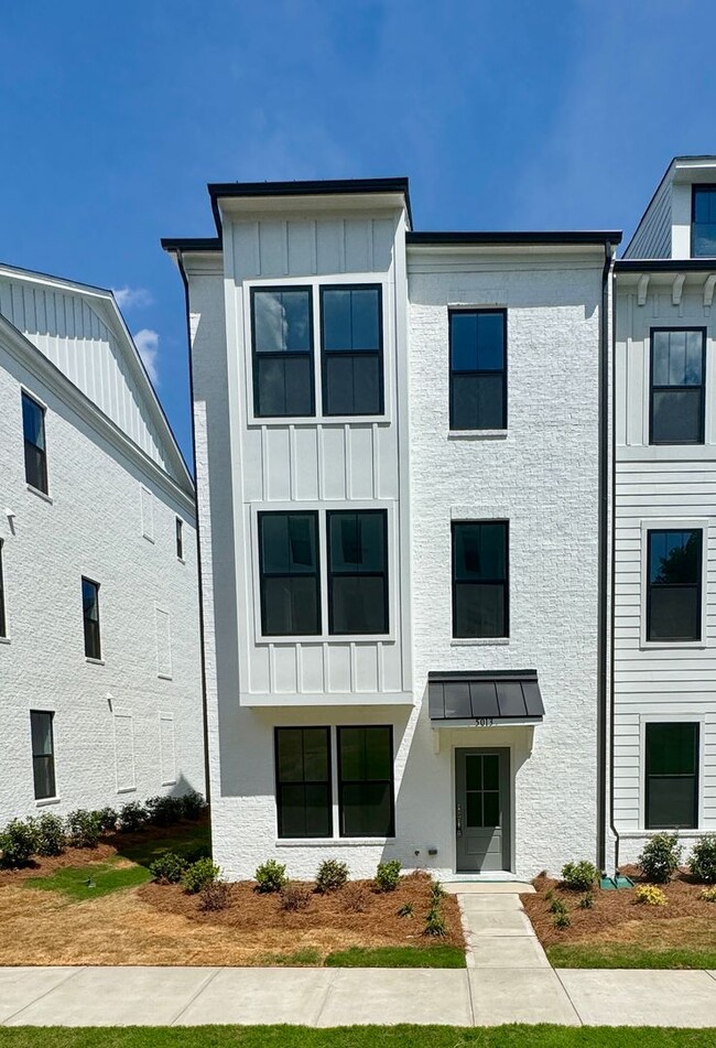 Beautiful New Construction, Three Story To... - Beautiful New Construction, Three Story To... Casa Adosada