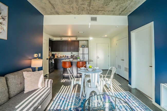 Photo - 333 E Roosevelt St Unit ID1388245P