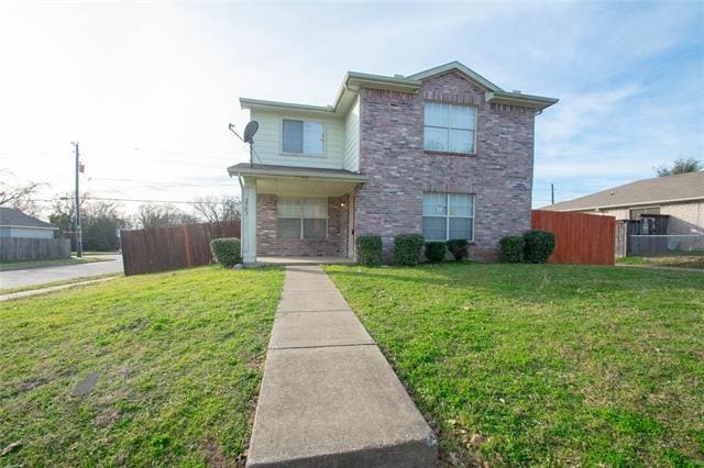 Building Photo - 2703 Clayton Oaks Dr Rental