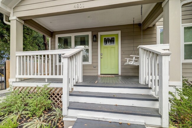 Photo - 4801 Avenue H