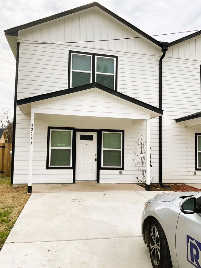 Building Photo - 5214 Mayle St Unit 5214 Mayle St - A