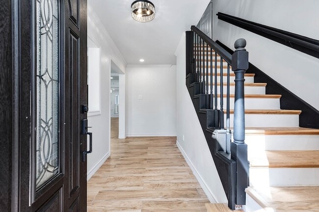 Photo - 3511 Tree Ln