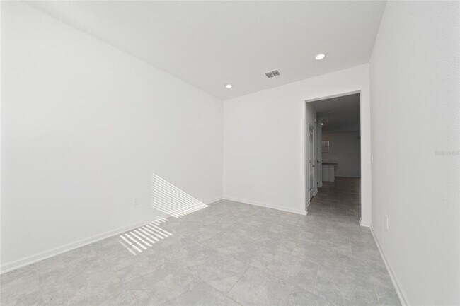 Photo - 7405 Stone Crk Trl