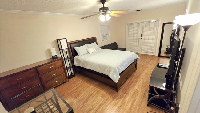 Photo - 536 NW 45th St