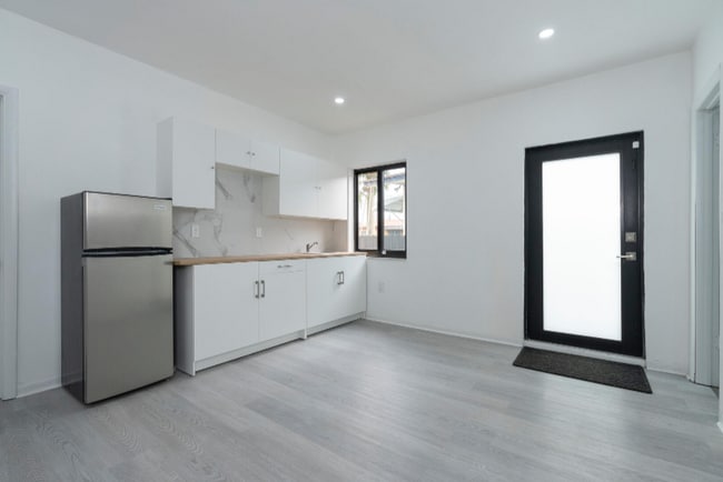 Photo - 511 NW 59th Ave