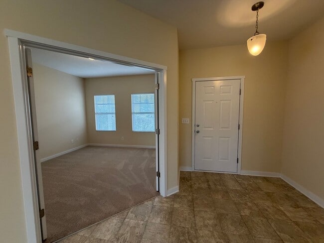 Photo - 1328 Shaw Ave