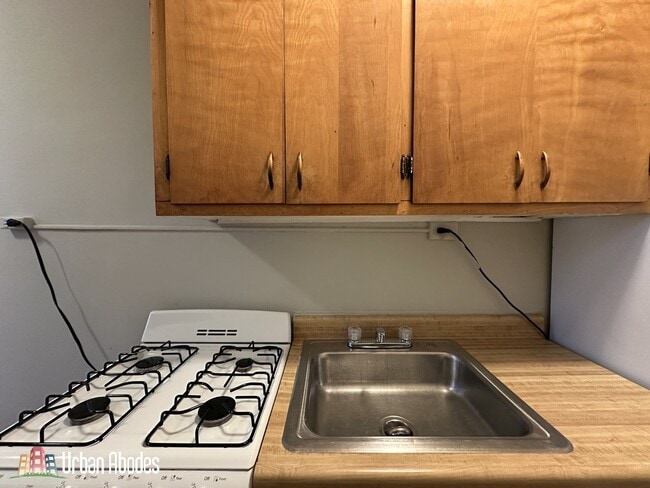 Photo - 4635 N Paulina St Unit J05W