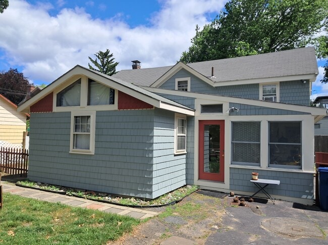 Side View of House (Sunroom Entrance) - 128 Trenton St