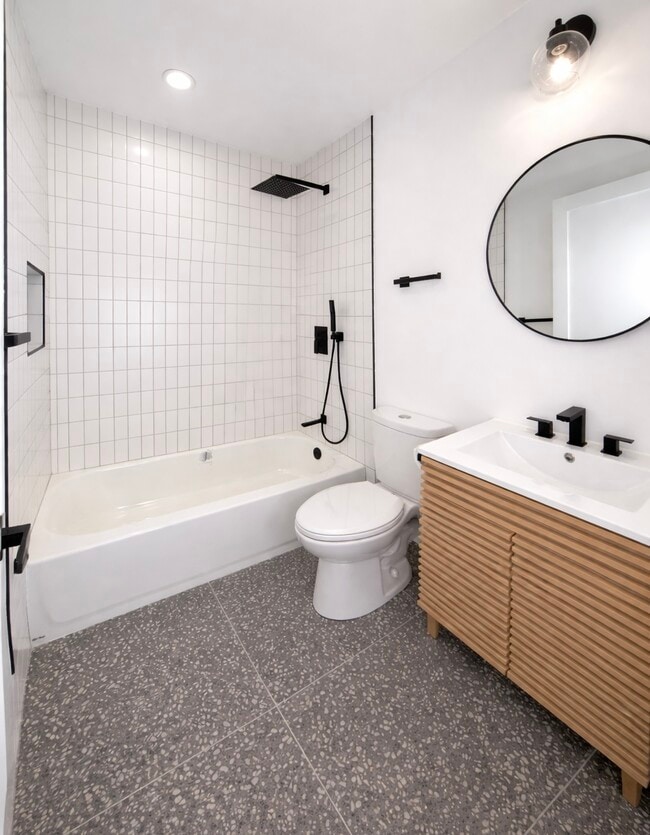 Photo - 12527 Cranbrook Ave