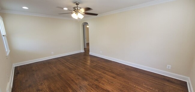 Photo - 433 Belair Ave