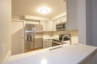 2223 O St NE Unit C