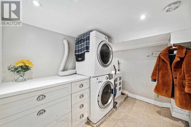 Photo - 31 Gilpin Ave